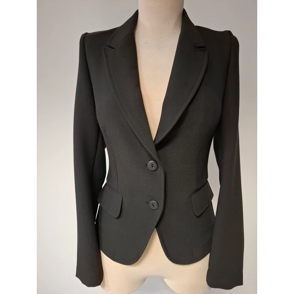 fekete karcsúsított női blézer